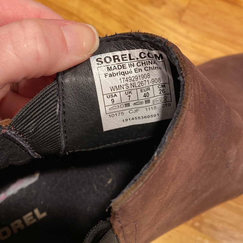 Sorel Brown Waterproof Boots - Picture 3 of 5